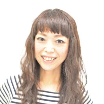 スタイリスト